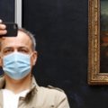 ФОТО | В Лувре картину "Мона Лиза" измазали тортом