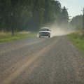 Viljandimaal on kodanikud hädas tolmava teega, maanteeameti sõnul on teekatte probleem põhinimekirjas 49. kohal