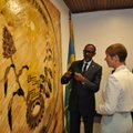 VIDEOD | President Kaljulaid külastas Rwandat ja mälestas sealses genotsiidis hukkunuid