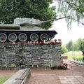 Нарвские власти намерены завершить перенос танка-памятника на новое место к 20 августа