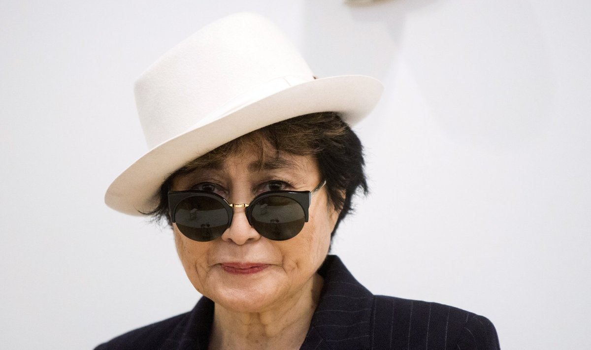 Yoko Ono