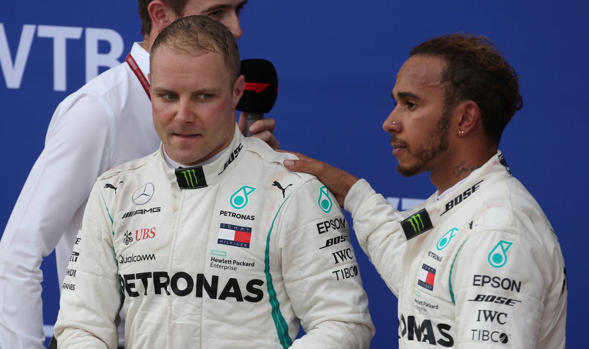 Valtteri Bottas ja Lewis Hamilton