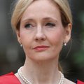 J. K. Rowling tagastas transfoobiasüüdistuste tõttu talle antud inimõiguste auhinna