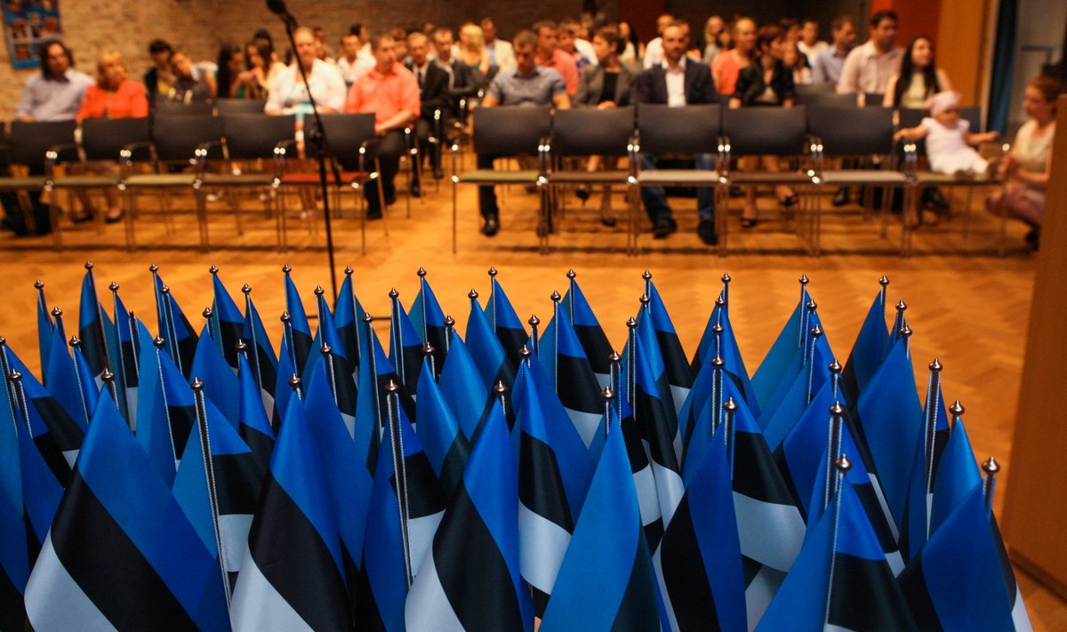 Kodakondsuse pidulik üleandmine Riigikogu majas