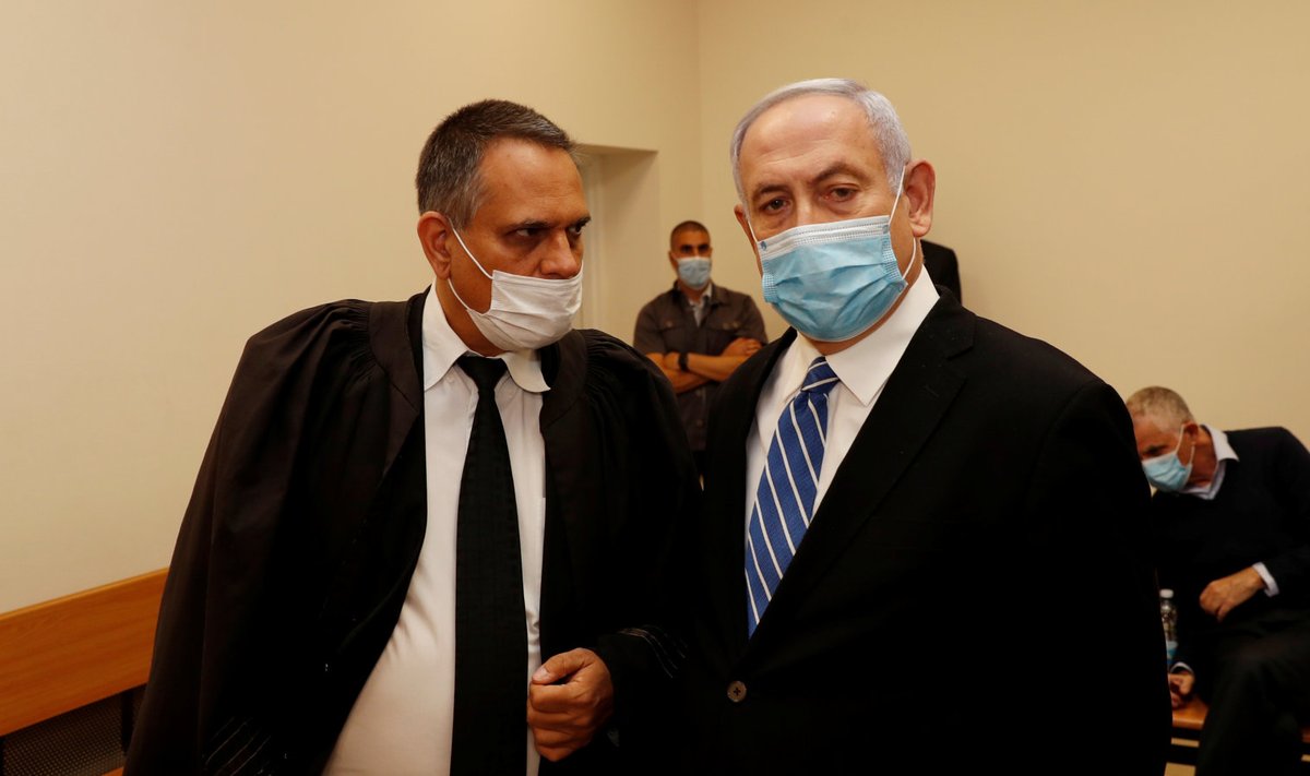 Netanyahu (paremal)
