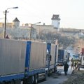 Homme hommikul on Ivangorodi piiripunktis liiklus sõiduautodele suletud