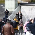 ФОТО | На площади Вабадузе снова митингуют против ограничений