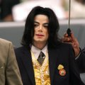 Uus dokumentaalfilm paljastab: Michael Jacksonil oli narkootikumide hankimiseks tohutult võltsdokumente