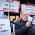 PILDID JA VIDEO | Rail Balticu vastane meeleavaldus tippkohtumise ukse ees: "Rahvas nõuab referendumit, riigikogu on kummitempel, riiki juhivad asekantslerid!"