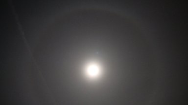 ФОТО | Сегодня ночью в небе над Кохтла-Ярве наблюдалось редкое природное явление
