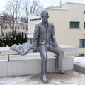 DELFI FOTOD: Pärnu tähistab legendaarse arhitekti 135. sünniaastapäeva ja avas monumendi