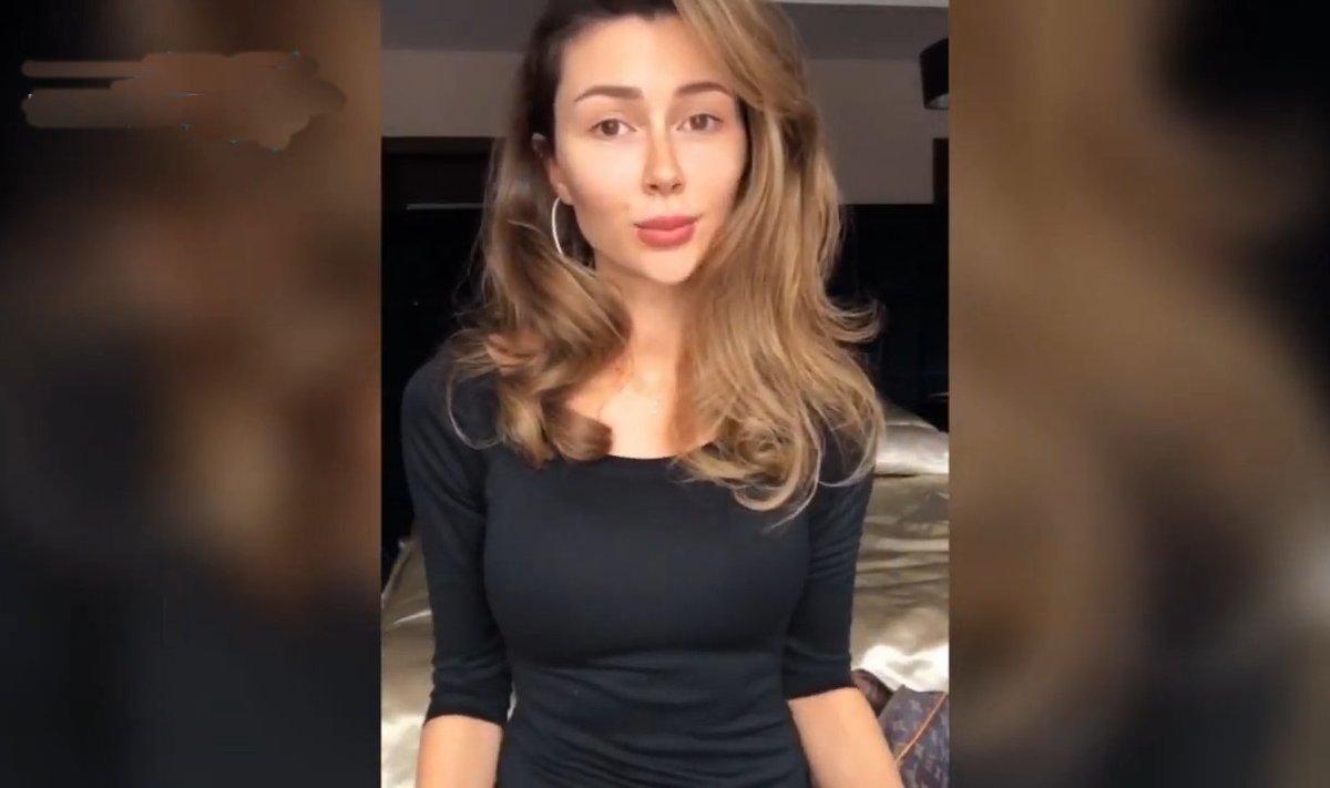 Анна Заворотнюк
