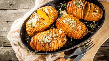 Teeme tavalise toidu pisut põnevamaks! Hasselbacki kartulid ja porgandid sobivad nii eraldi roana kui prae kõrvale
