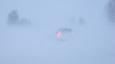Taksojuht jättis olümpiavõitjast kliendi keset lumetormi. Mees leiti lume alt surnuna