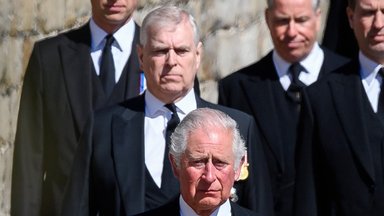 VIDEO | Prints Charlesilt küsiti Andrew skandaali kohta: tulevane kuningas reageeris ebaviisakalt