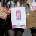 Šotimaast võib saada esimene riik maailmas, kus menstruatsiooni ajal kasutatavate hügieenitoodete eest naistelt raha ei küsita