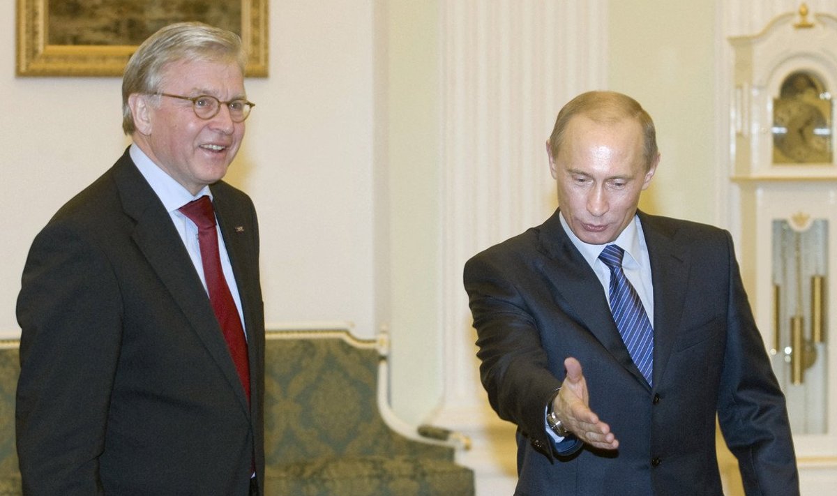 René van der Linden (vasakul) Venemaa juhi Vladimir Putiniga