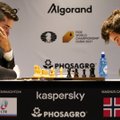 Carlsen kasutas ära venelase järjekordse eksimuse ja kaitses maailmameistritiitlit