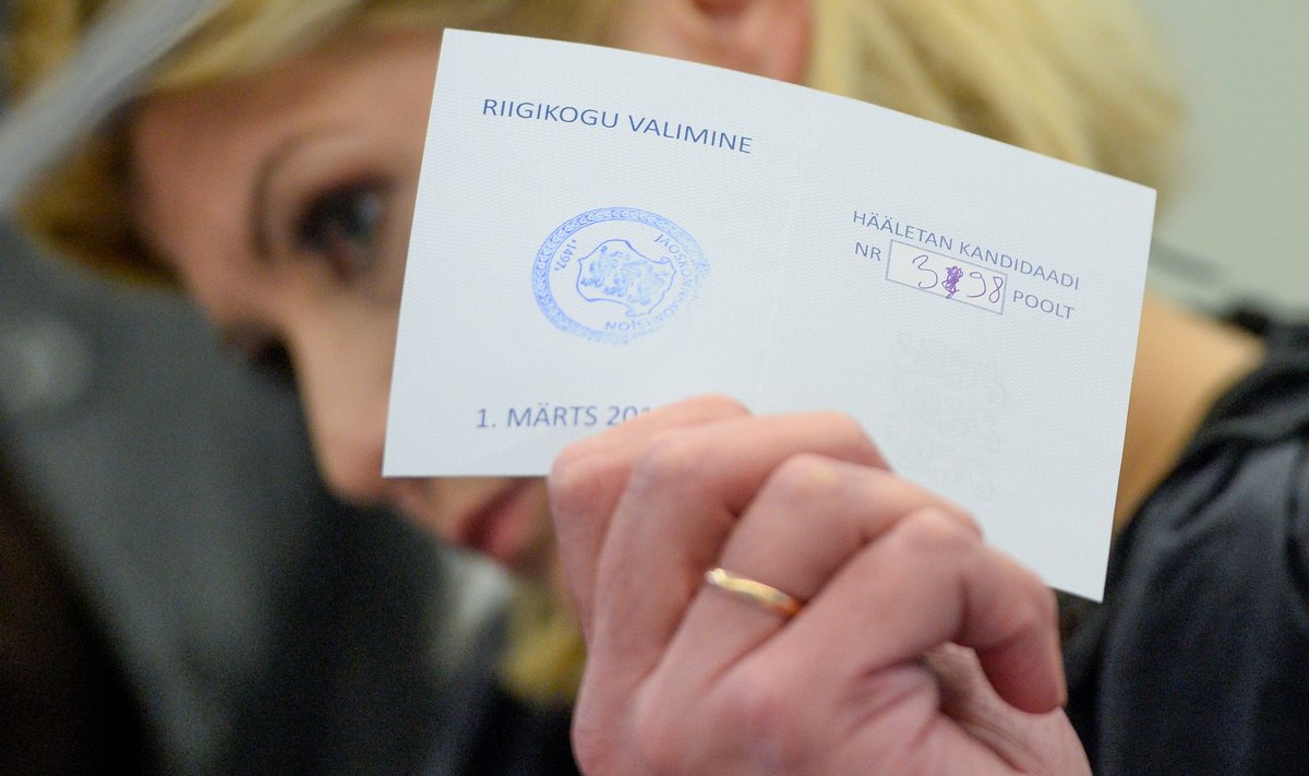Viktoria Ladõnskaja ja sedel, mis oleks talle äärepealt parlamendikoha maksnud.