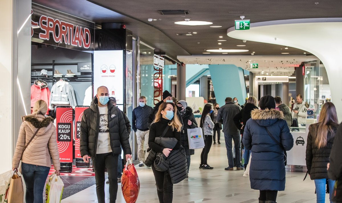 Jõulueelsed ülerahvastatud kaubanduskeskused