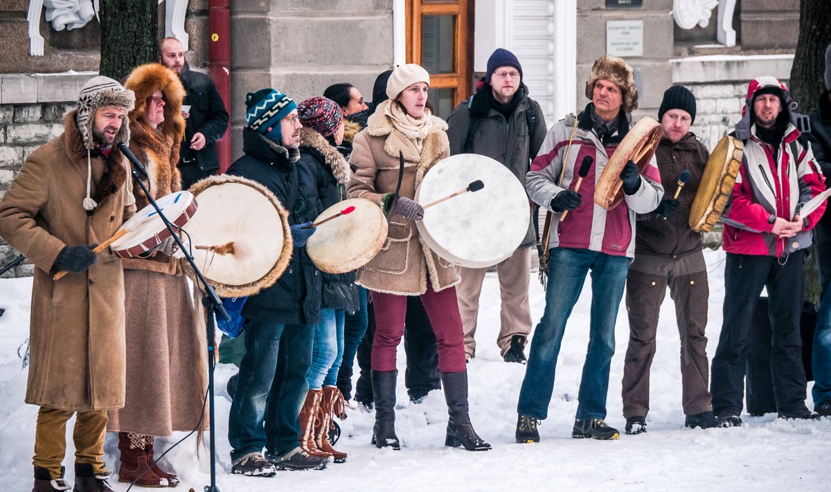 Rahumeelne toetusavaldus Standing Rocki indiaanlastele ja looduskaitsjatele