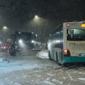TORMIBLOGI | Sünoptik hoiatab jäävihma eest. Teeolud üle Eesti on raskendatud, lumemaru hakkab öösel raugema