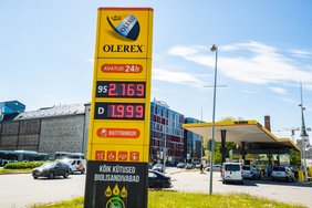 Mart Raamat: kõrge bensiini hind on tulnud, et jääda. Sanktsioonid aitavad kaasa