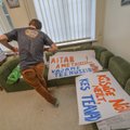DELFI VIDEO JA FOTOD: Vaata, kuidas puuetega inimeste kojas valmistutakse homseks piketiks