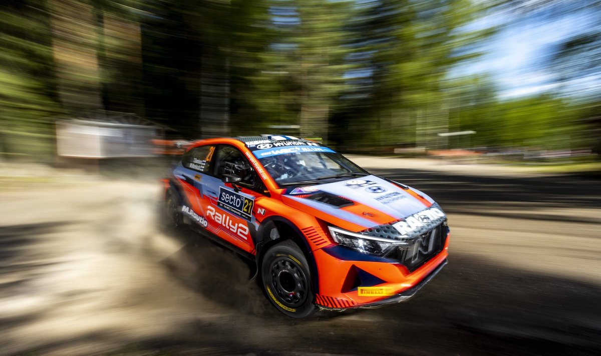 Teemu Suninen Hyundai Rally2 autoga Soome MM-rallil.