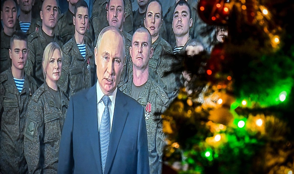 Putini aastalõpukõnest sai teada kõige enam seda, et pärissõduritega ei julge ta oma avaldust salvestada, vaid kasutab turvateenistuse ümberriietatud agente.
