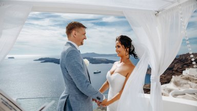 LUMMAV GALERII | Eriolukord viis pulmad Eestist Santorinile: olime juba kaks aastat pulmi edasi lükanud