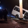 Marimaal hukkus väikebussi ja metsaveoki kokkupõrkes 15 inimest