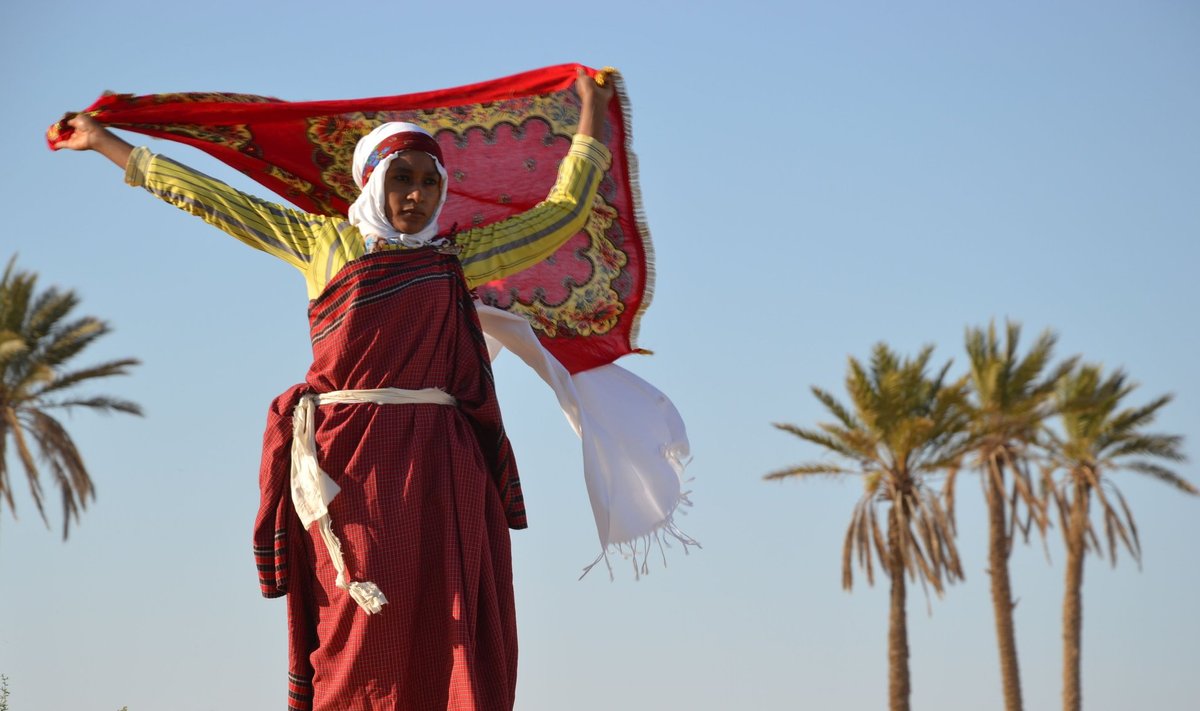 Tuneesia kõrbealade berberi ja beduiini naised on pealinlastest konservatiivsemad, kuid hindavad samuti seadusega saadud õigusi.