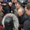 Putin oli sunnitud Peterburis rahvaga kohtudes möönma, et elatusmiinimumi 157 euroga on raske ära elada