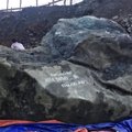 Myanmarist (Birmast) kaevati välja 175 tonni kaaluv vääriskivi
