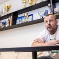 Korvpallitreener Aivar Kuusmaa survestas Audentese õpilasi pihikonto jälgimist lõpetama