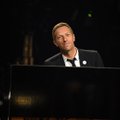 Endine ülemus süüdistas Coldplay solisti Chris Martinit varguses