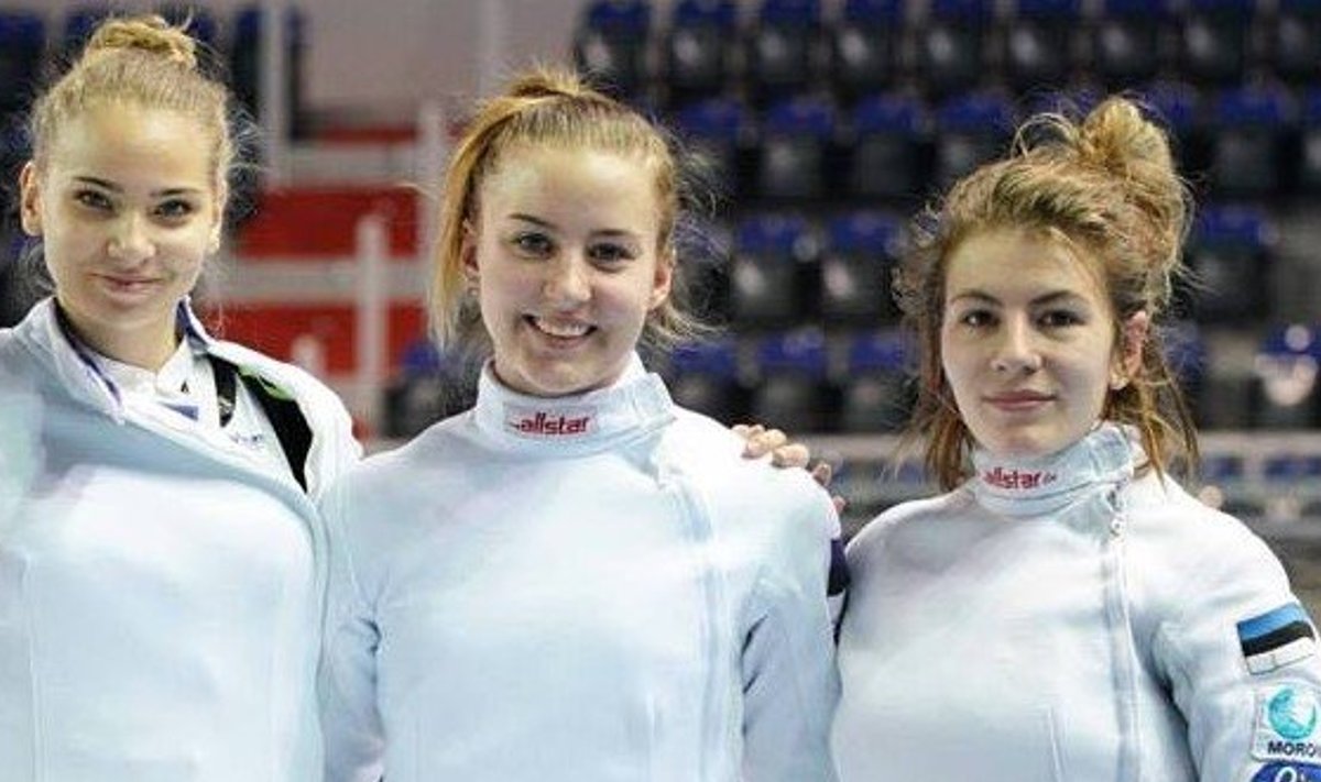 Juunioride epee naiskond