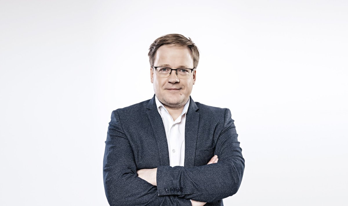Erik Moora on Eesti Ekspressi ajakirjanik.