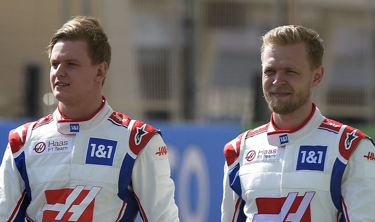 Mick Schumacher ja Kevin Magnussen täna Bahreinis.