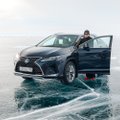 Viimane seiklus enne karantiini – Lexus RX Baikali järvejääl