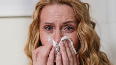 Silmad sügelevad, nina tilgub ehk õietolmuallergia hooaeg on käes: kuidas sümptomeid leevendada?