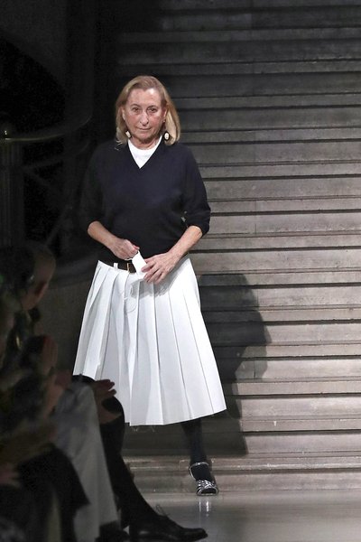 Miuccia Prada: "Armastan vormiriietust, sest see annab võimaluse varjuda. Keegi ei saa aru, mida sa mõtled – vormi kandes saad olla sina ise."
