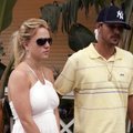 Britney Spearsi laste isa viidi tõsielusarja võtteplatsilt haiglasse