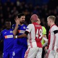 VIDEO | Vastase peale vihastanud Ajaxi staar mõnitas karmimat vigastust teeselnud konkurenti