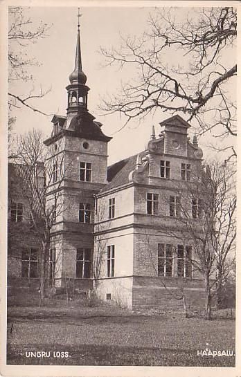 Ungru lossi torn enne Teist maailmasõda.