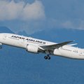 Japan Airlinesi lennuk naasis mootori vibratsiooni tõttu Helsingi-Vantaa lennuväljale
