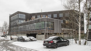 Над первым в Эстонии „зеленым“ офисным зданием нависло подозрение в отмывании денег российского олигарха