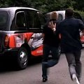 VIDEO: Hamilton ja Kovalainen on taksojuhid!