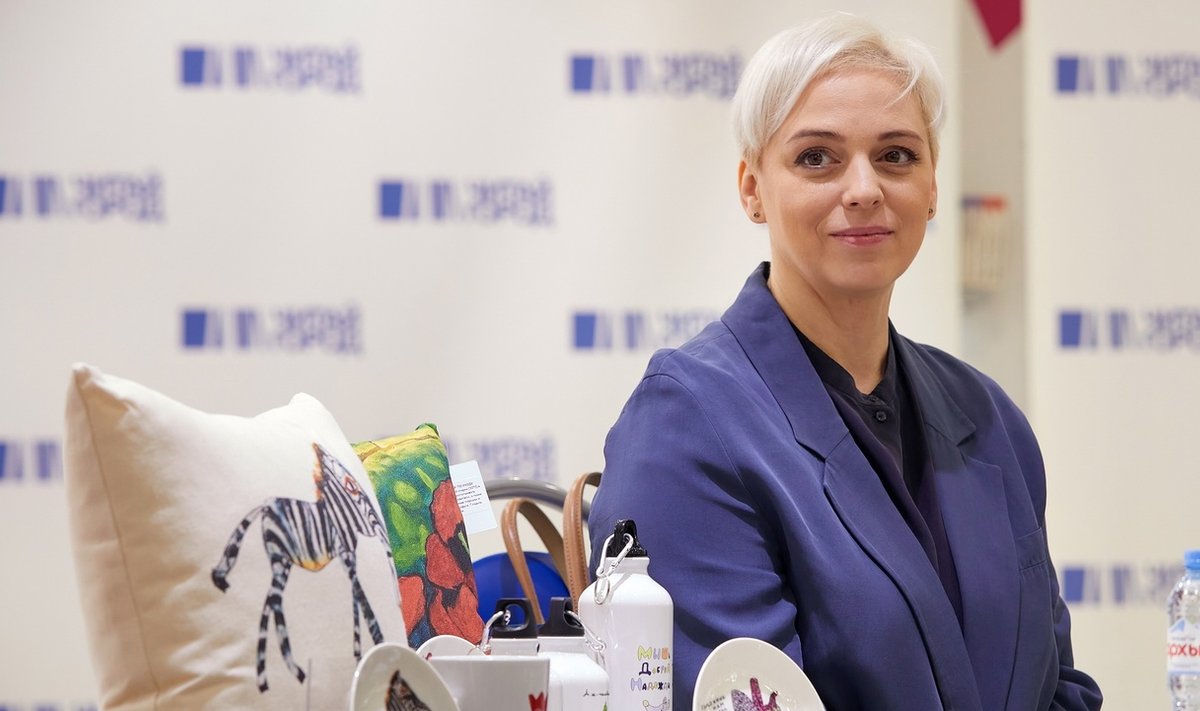 Нелли Уварова